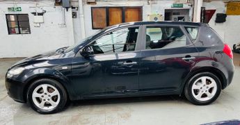 Kia Ceed 1.6 SR Special Edition 5dr