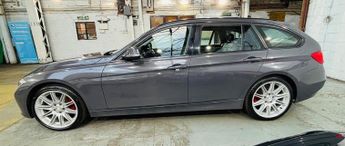 BMW 3 Series 2.0 320d Luxury Touring Auto Euro 5 (s/s) 5dr