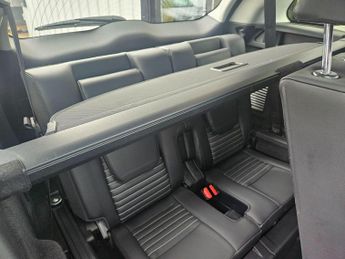 Land Rover Discovery Sport 2.0 Si4 HSE Dynamic Lux Auto 4WD Euro 6 (s/s) 5dr