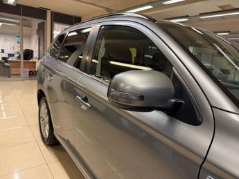 Mitsubishi Outlander 2.0h 12kWh GX4hs CVT 4WD Euro 5 (s/s) 5dr