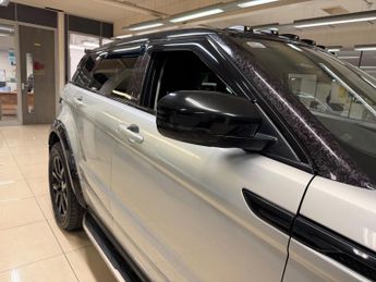 Land Rover Range Rover Evoque 2.2 SD4 Dynamic Auto 4WD Euro 5 5dr