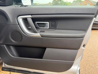 Land Rover Discovery Sport 2.0 TD4 HSE Auto 4WD Euro 6 (s/s) 5dr
