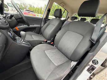 Hyundai i10 1.2 Active Auto Euro 5 5dr