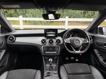 Mercedes-Benz CLA 1.6 CLA180 AMG Line Coupe Euro 6 (s/s) 4dr