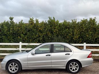 Mercedes-Benz C Class 1.8 C180 Kompressor Classic SE 4dr