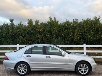 Mercedes-Benz C Class 1.8 C180 Kompressor Classic SE 4dr