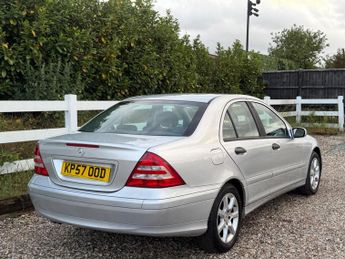 Mercedes-Benz C Class 1.8 C180 Kompressor Classic SE 4dr