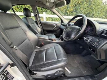 Mercedes-Benz C Class 1.8 C180 Kompressor Classic SE 4dr