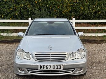 Mercedes-Benz C Class 1.8 C180 Kompressor Classic SE 4dr