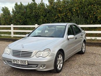 Mercedes-Benz C Class 1.8 C180 Kompressor Classic SE 4dr
