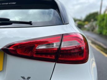 Mercedes-Benz A Class 1.3 A180 SE 7G-DCT Euro 6 (s/s) 5dr