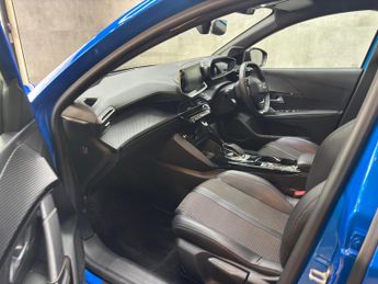 Peugeot E-208 50kWh GT Line Auto 5dr