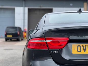 Jaguar XE 2.0d R-Sport Auto Euro 6 (s/s) 4dr