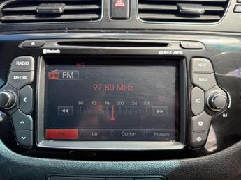 Kia ProCeed 1.6 CRDi EcoDynamics SE Euro 5 (s/s) 3dr