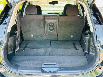 Nissan X-Trail 1.6 dCi n-tec SUV 5dr Diesel XTRON Euro 5 (s/s) (130 ps)