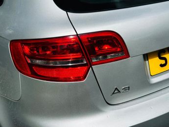 Audi A3 2.0 TDI S line Sportback 5dr Diesel Manual quattro Euro 5 (s/s) 