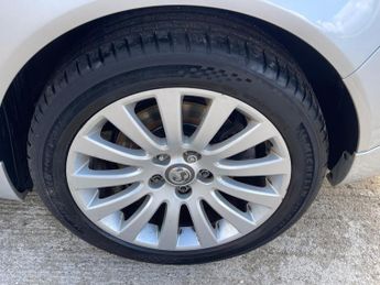 Vauxhall Insignia 2.0 CDTi Elite Auto Euro 5 5dr