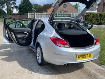 Vauxhall Insignia 2.0 CDTi Elite Auto Euro 5 5dr