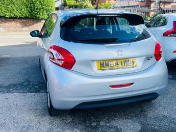 Peugeot 208 1.4 e-HDi Active EGC Euro 5 (s/s) 5dr