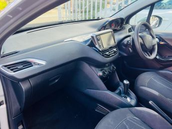 Peugeot 208 1.4 e-HDi Active EGC Euro 5 (s/s) 5dr