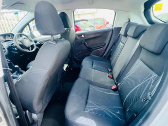 Peugeot 208 1.4 e-HDi Active EGC Euro 5 (s/s) 5dr