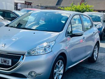 Peugeot 208 1.4 e-HDi Active EGC Euro 5 (s/s) 5dr