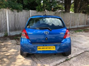 Toyota Yaris 1.33 Dual VVT-i TR Euro 4 (s/s) 5dr