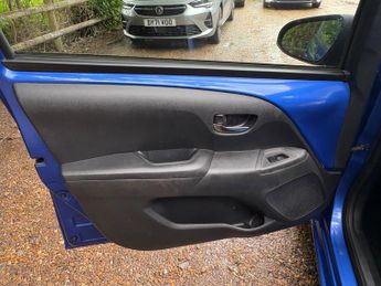 Peugeot 108 1.0 Allure 2 Tronic Euro 6 5dr
