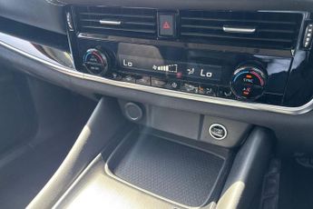 Nissan Qashqai 1.3 DiG-T MH 158 N-Connecta 5dr Xtronic