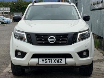 Nissan Navara 2.3 dCi N-Guard Auto 4WD Euro 6 4dr