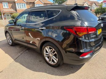 Hyundai Santa Fe 2.2 CRDi Blue Drive Premium SE Auto 4WD Euro 6 (s/s) 5dr (7 Seat