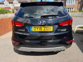 Hyundai Santa Fe 2.2 CRDi Blue Drive Premium SE Auto 4WD Euro 6 (s/s) 5dr (7 Seat