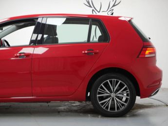Volkswagen Golf 1.0 TSI SE DSG Euro 6 (s/s) 5dr