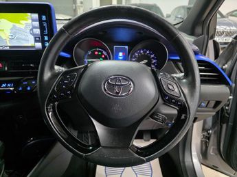 Toyota C-HR 1.8 VVT-h Dynamic CVT Euro 6 (s/s) 5dr