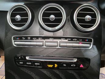 Mercedes-Benz GLC 2.1 GLC220d AMG Line (Premium Plus) G-Tronic 4MATIC Euro 6 (s/s)