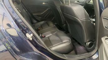 Mercedes-Benz GLA 2.1 GLA200d Sport (Executive) 7G-DCT Euro 6 (s/s) 5dr