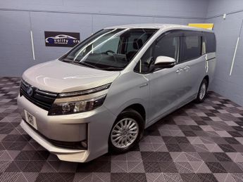 Toyota Noah Noah Voxy Hybrid ZWR80 Auto