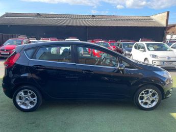 Ford Fiesta 1.4 Zetec 5dr