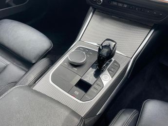 BMW 3 Series 2.0 330e 12kWh M Sport Touring Auto Euro 6 (s/s) 5dr