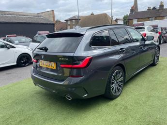 BMW 3 Series 2.0 330e 12kWh M Sport Touring Auto Euro 6 (s/s) 5dr