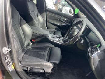 BMW 3 Series 2.0 330e 12kWh M Sport Touring Auto Euro 6 (s/s) 5dr