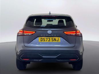Nissan Qashqai 1.3 DIG-T MHEV Acenta Premium SUV 5dr Petrol Hybrid Manual Euro 