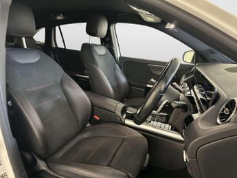 Mercedes-Benz GLA 1.3 GLA200 AMG Line (Executive) SUV 5dr Petrol 7G-DCT Euro 6 (s/