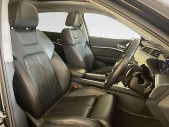 Audi e-tron 55 Launch Edition SUV 5dr Electric Auto quattro 95kWh (408 ps)