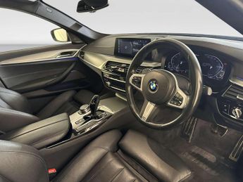 BMW 5 Series 2.0 530e 9.2kWh M Sport Saloon 4dr Petrol Plug-in Hybrid Auto Eu