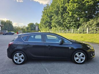 Vauxhall Astra 1.6 16v SRi Auto Euro 5 5dr