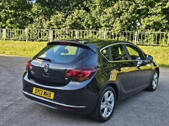 Vauxhall Astra 1.6 16v SRi Auto Euro 5 5dr