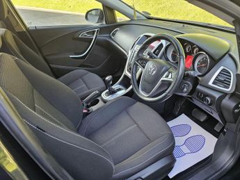 Vauxhall Astra 1.6 16v SRi Auto Euro 5 5dr