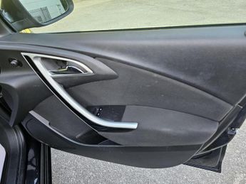 Vauxhall Astra 1.6 16v SRi Auto Euro 5 5dr
