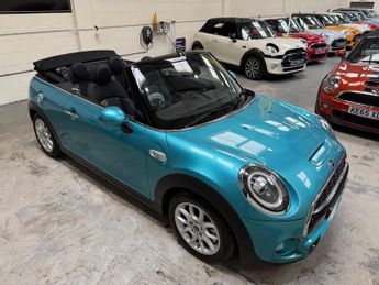 MINI Convertible 2.0 Cooper S Classic Steptronic Euro 6 (s/s) 2dr